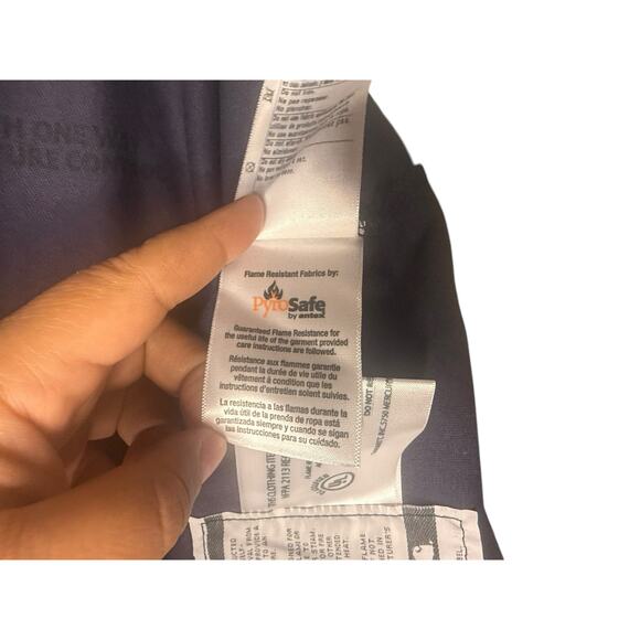 NWOT CARHARTT FLAME RESISTANT MEN'S LONG SLEEVE SHIRT, COTTON MEN'S SIZE 2XL - Picture 11 of 12